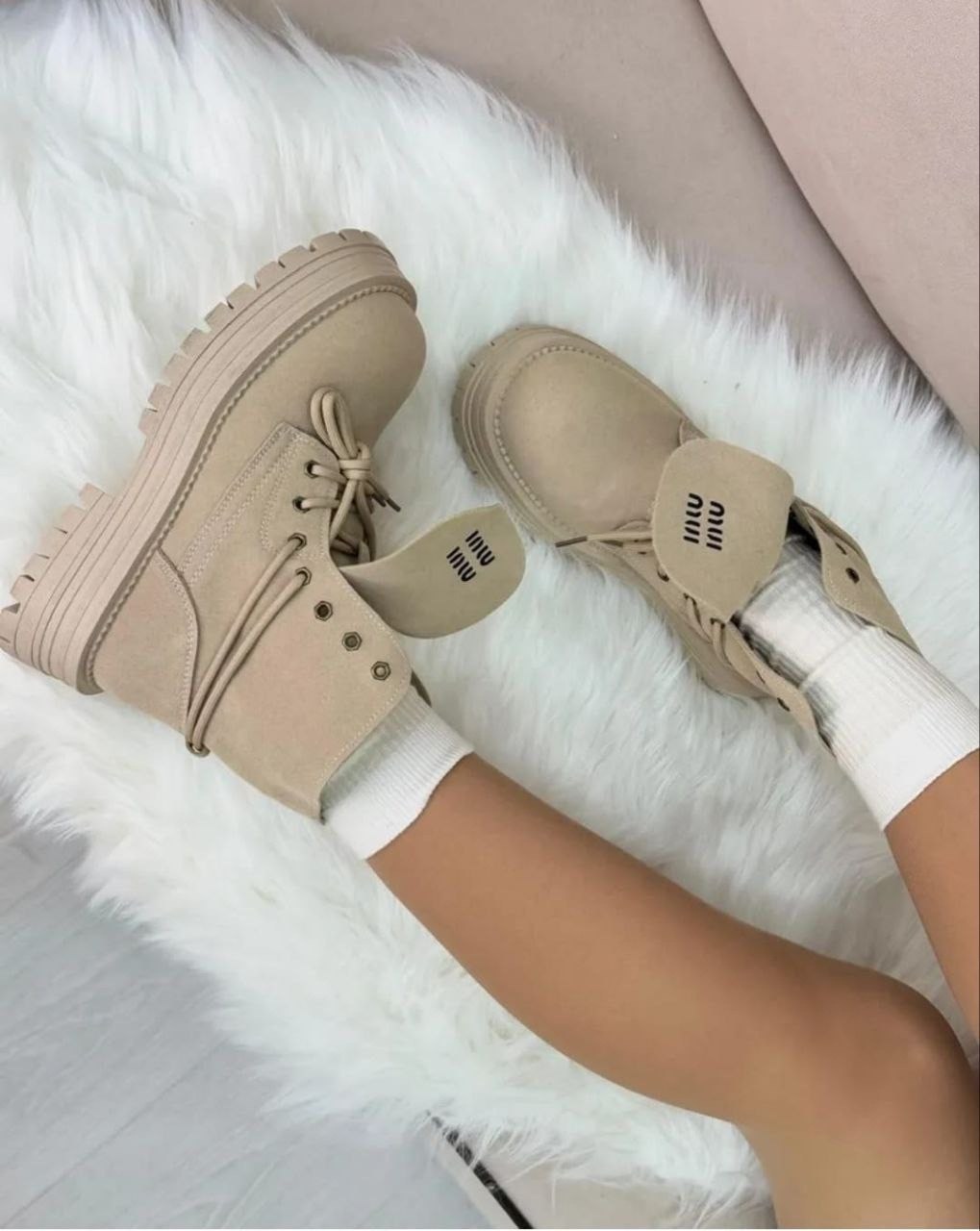 ботинки замшевые miu miu,,ботинки миу миу натуральные замшевые,ботинки миу миу натуральные замшевые miu miu,ботинки miu miu