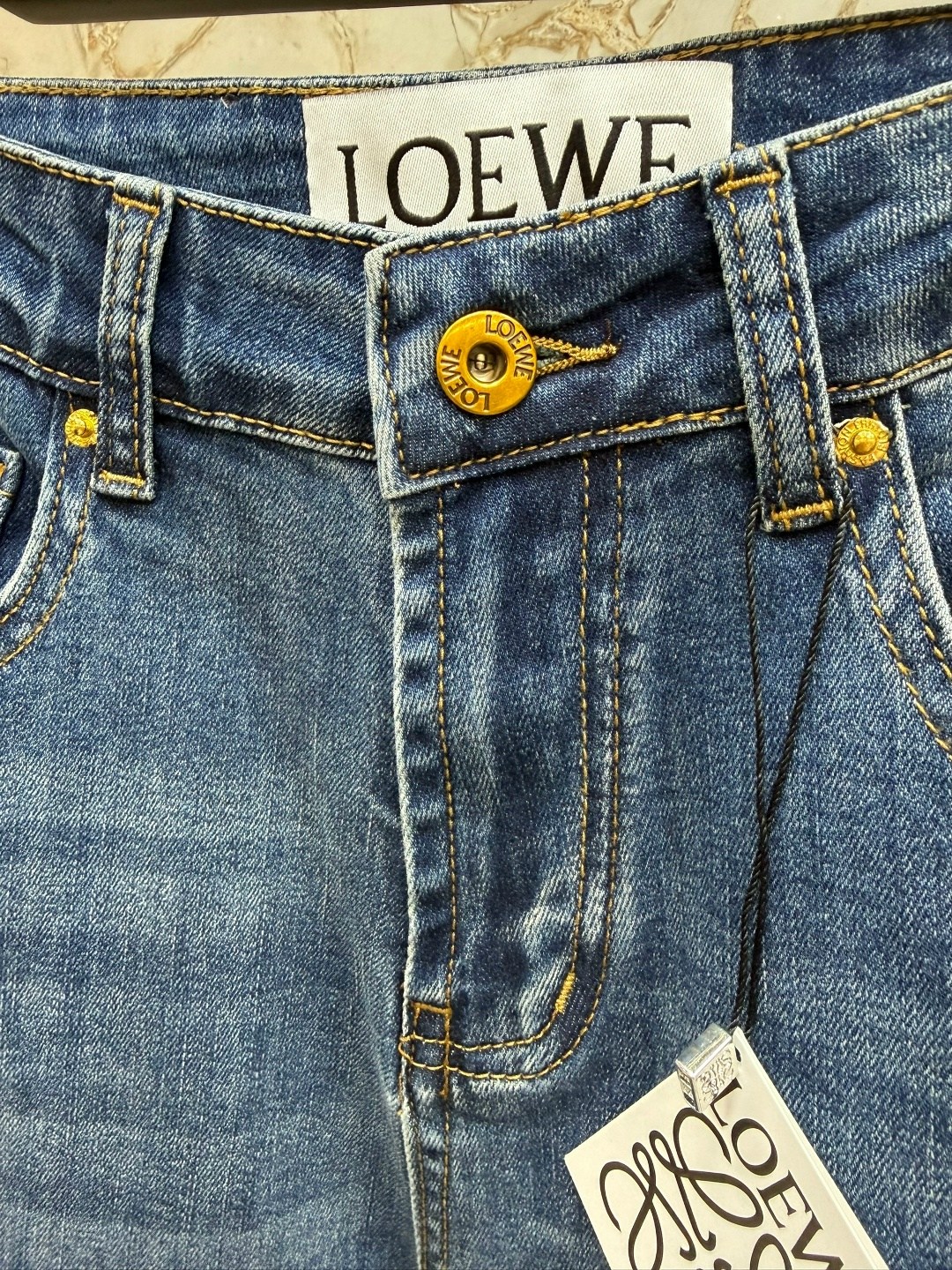 женские джинсы,джинсы chanel,джинсы,модные джинсы,джинсы celine