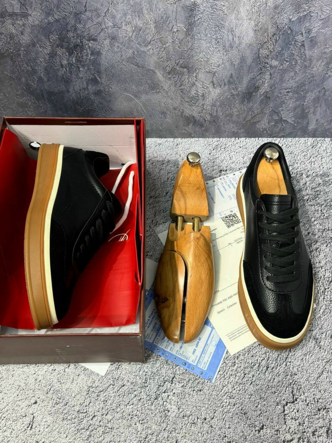 ,кроссовки loro piana,кеды loro piana,женские кроссовки из замши loro piana черные,кеды классические