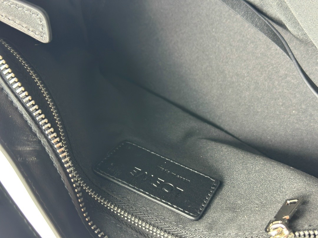 женская сумка,сумка,женская кожаная сумка,поясная кожаная сумка,бордовая сумка