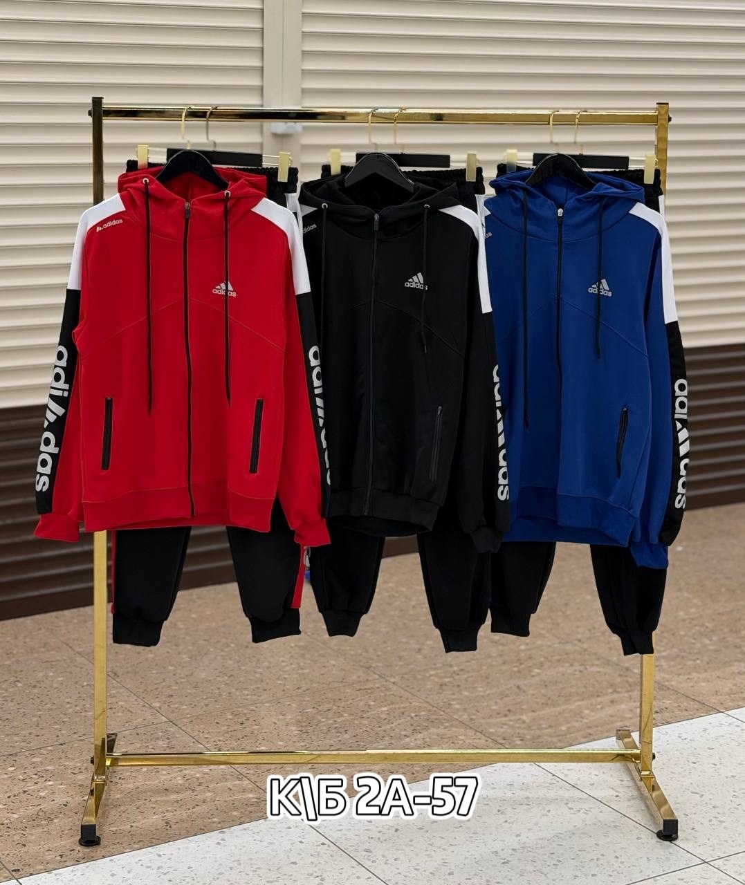 трикотажный спортивный костюм адидас черный с красным,спортивный костюм адидас черно красный мужской,мужские спортивные костюмы,спортивный костюм адидас мужской красный с черным,костюм спортивный