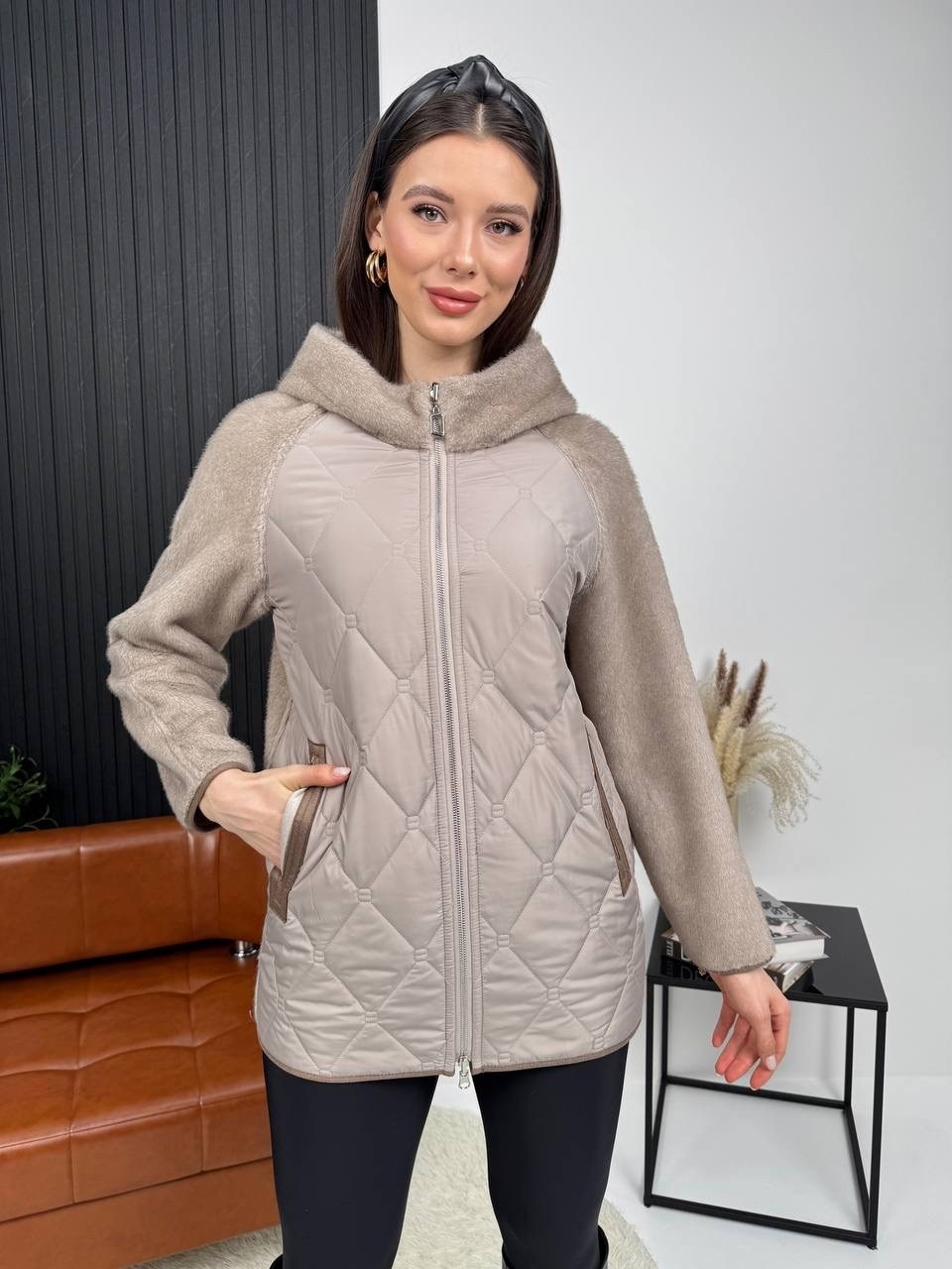 куртка из альпаки с капюшоном akteri цвет бежевый,куртка из альпаки,меховое пальто,полушубок бежевый,куртка женская