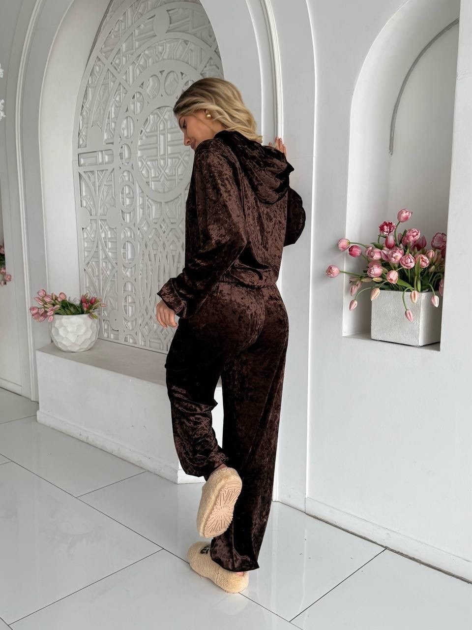 костюм велюровый,бархатный костюм,костюм женский велюровый,костюм женский,костюм спортивный велюровый