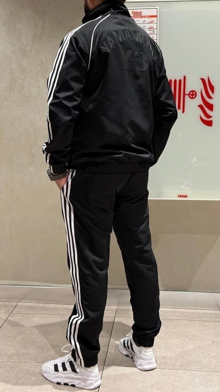 спортивный костюм мужской плащевка адидас,спортивный костюм adidas,мужской спортивный костюм adidas,спортивный костюм адидас шустер,мужские спортивные костюмы