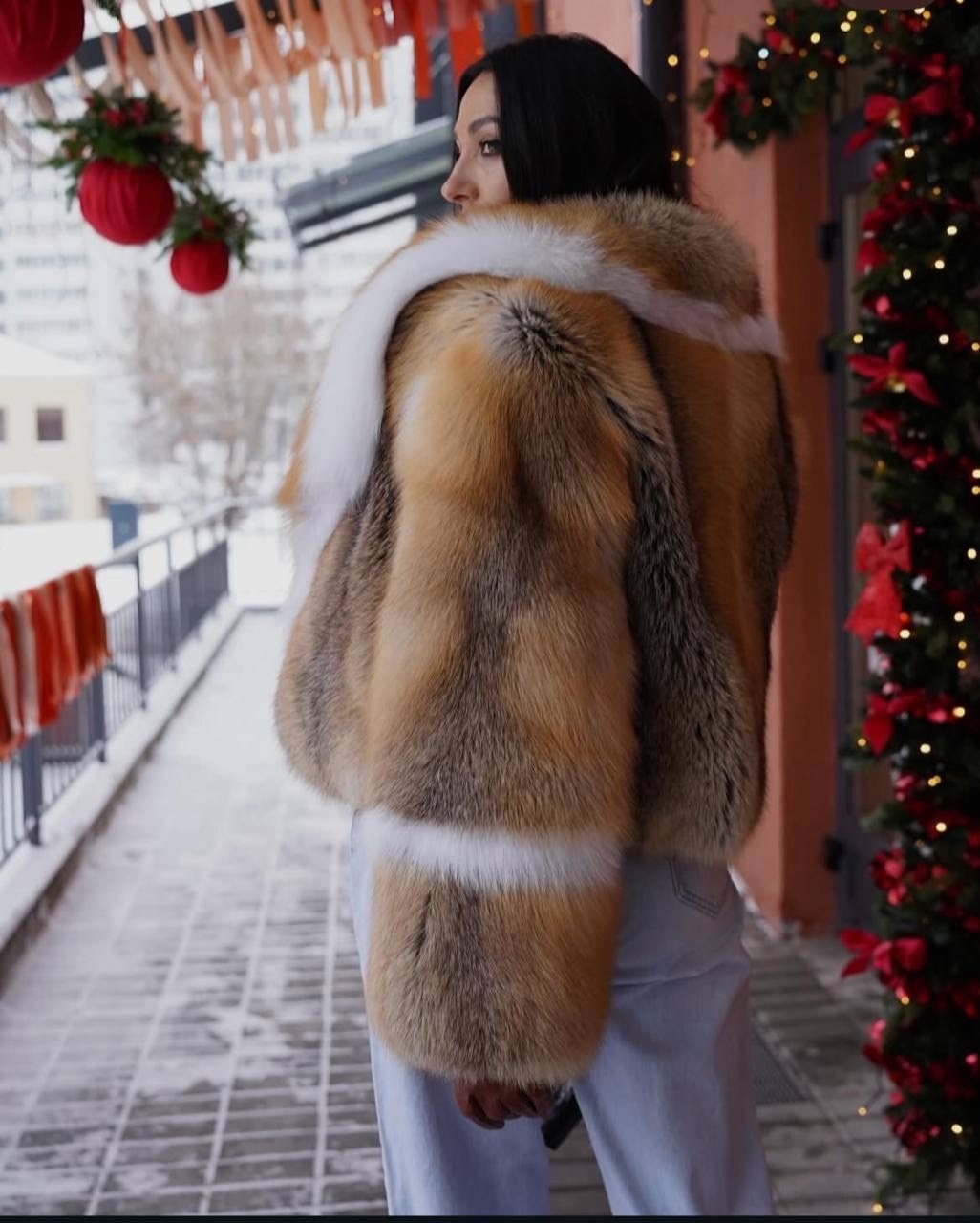 шуба из лисы,шуба из меха лисы fur_avenue,короткая шуба из лисы,шуба лиса,женская шуба