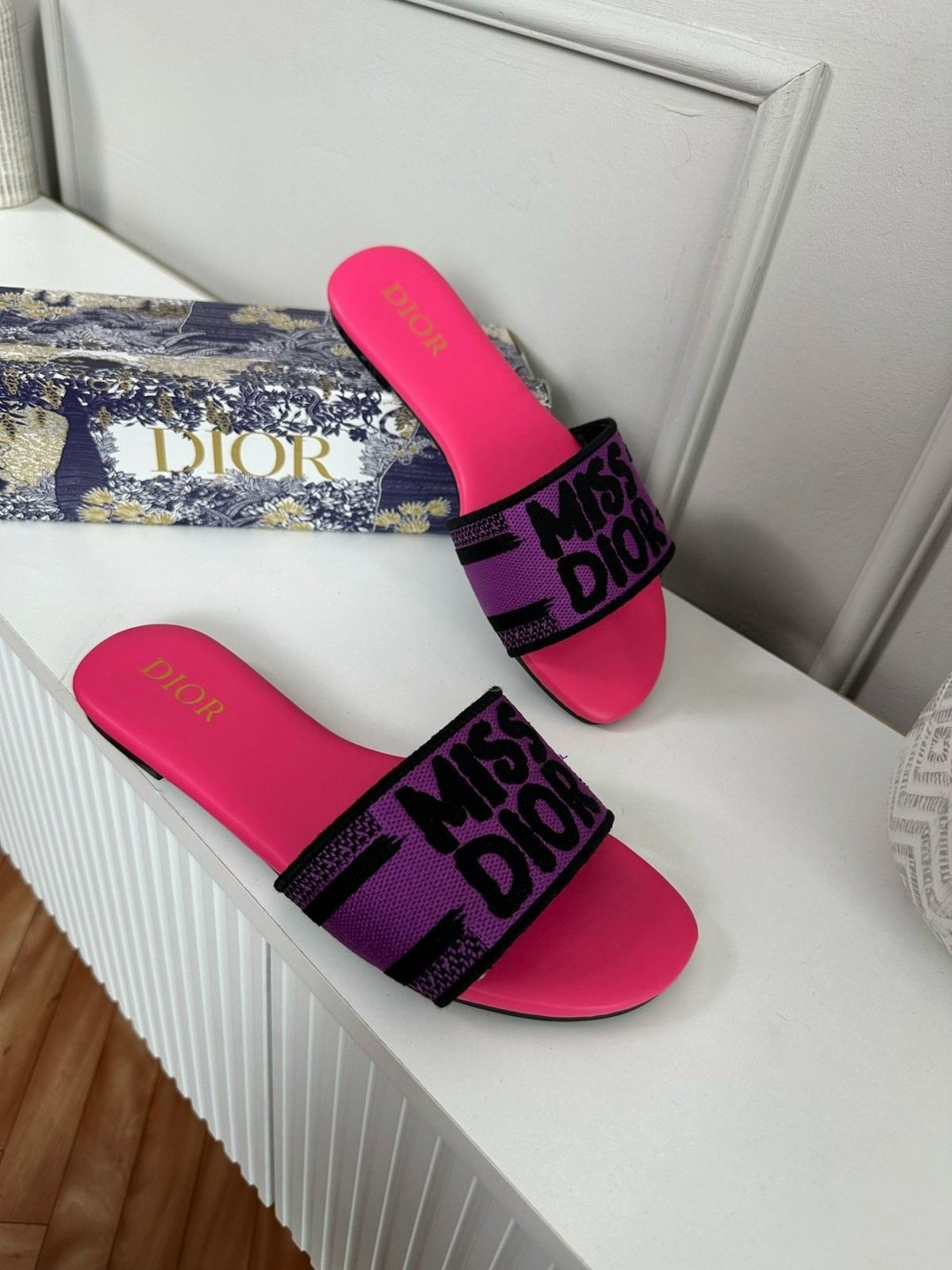 шлепанцы christian dior,женские шлепанцы,шлепки брендовые,шлепанцы женские christian dior,шлепки диор