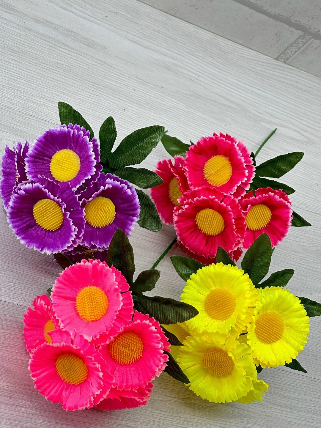 цветок искусственная,искусственные цветы маргаритка,цветок маргаритка,букет ромашек,женские цветы