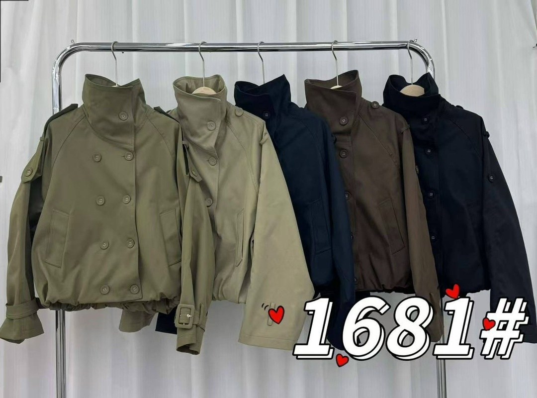 повседневная куртка,модная куртка,женская куртка,бомбер куртка,куртка с карманами