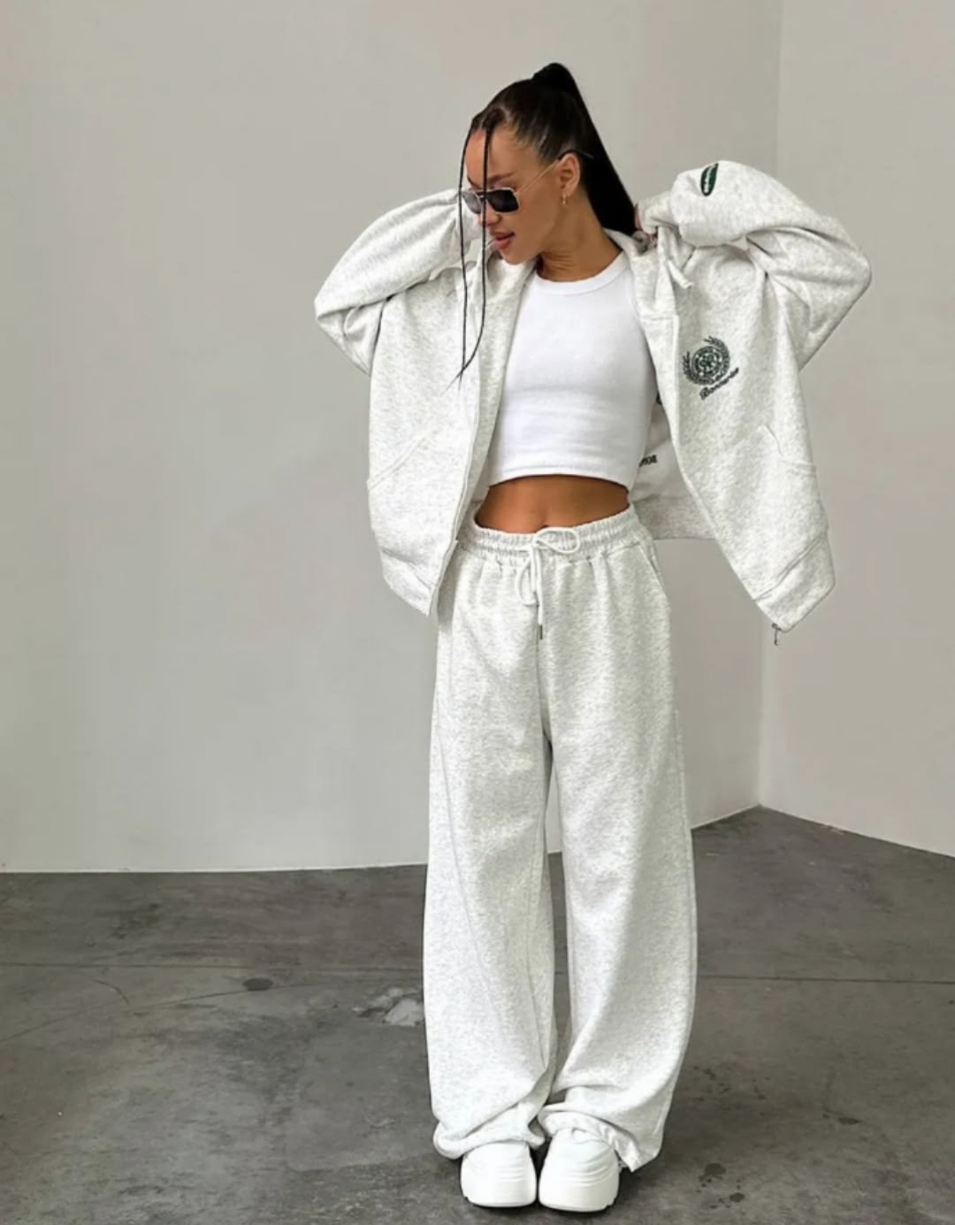 женский костюм,женский спортивный костюм,спортивный костюм,костюм трикотажный,трикотажные костюмы женские