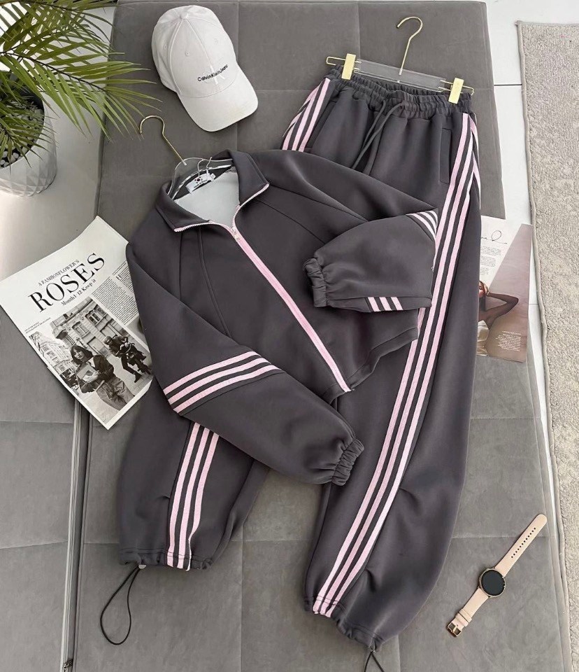 комплект одежды adidas sportswear,спортивный костюм,спортивный костюм женский,костюм женский,новый костюм