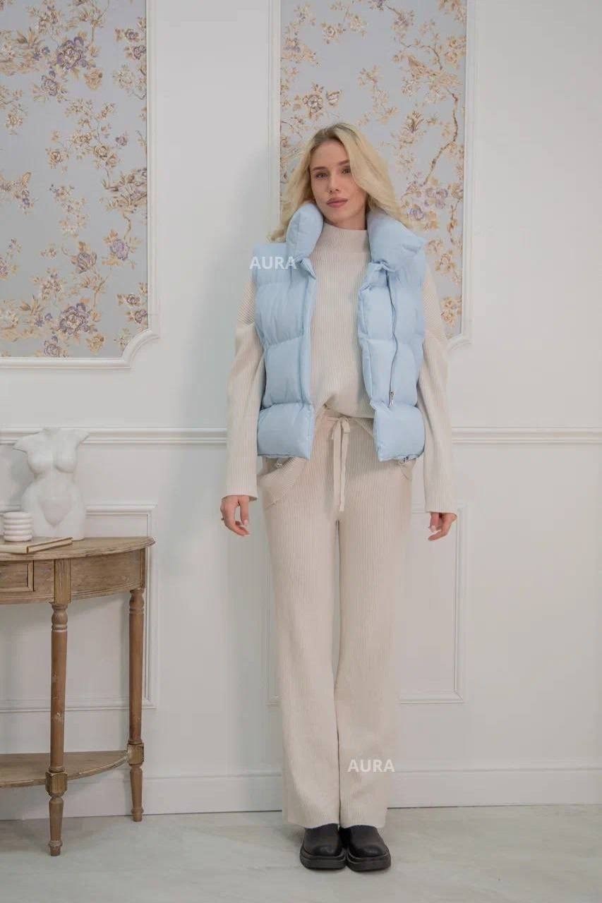 теплый жилет,куртка удлиненная,женская куртка,женские пуховики,шарф женские