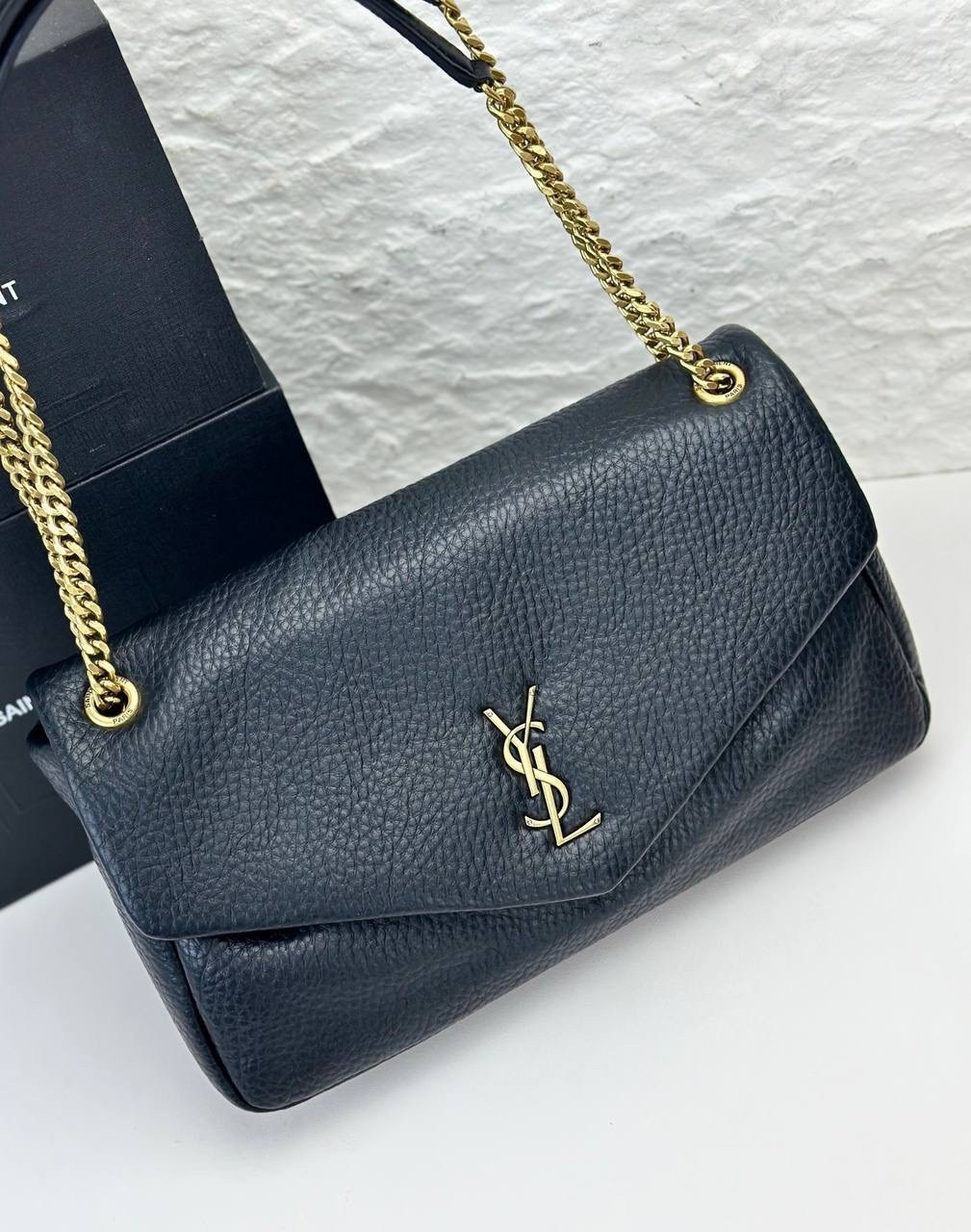 сумка saint laurent,yves saint laurent сумка,сумка на плечо saint laurent,сумка ysl,женская кожаная сумка yves saint laurent calypso large