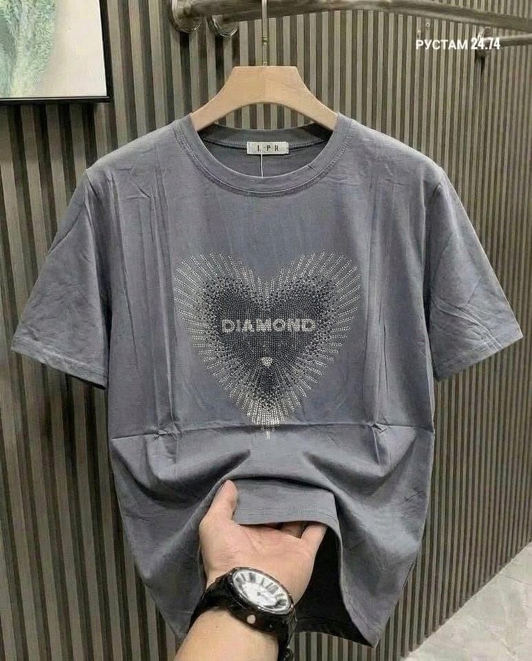 женская футболка,футболка,футболки женская оверсайз,футболка нарядная,футболка с сердечками