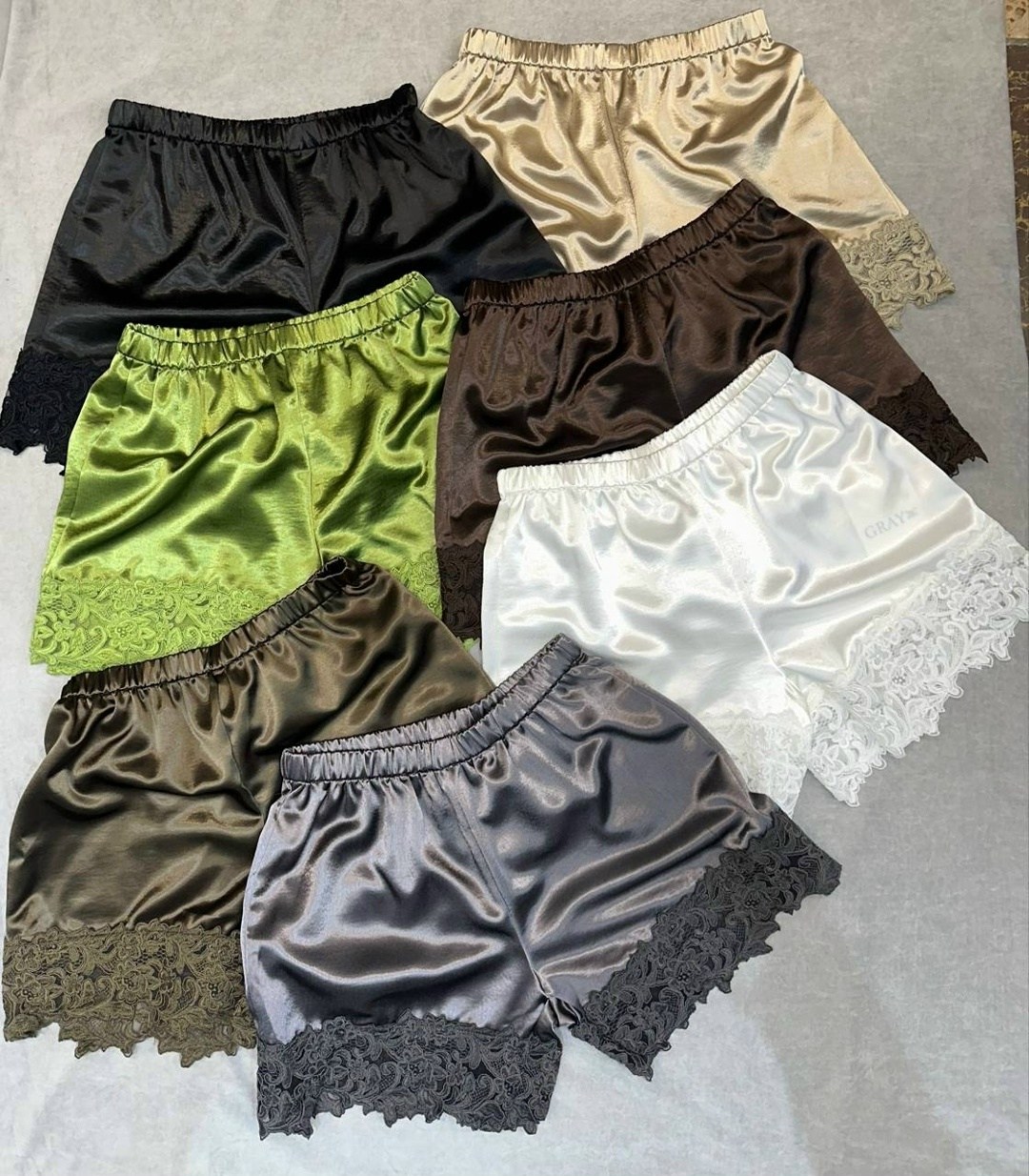 шелковые шорты,шорты с кружевом,кружевные шорты,шорты женские,шорты из шелка