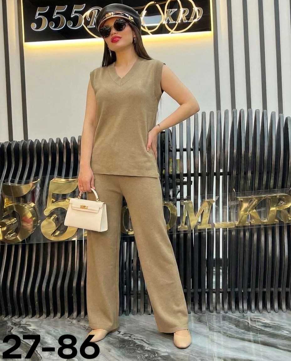 костюм женский,трикотажный костюм,костюм классический,жилетка женская,костюм женский тройка