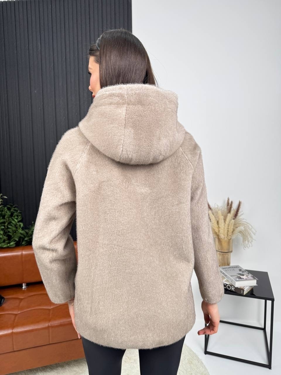 куртка из альпаки с капюшоном akteri цвет бежевый,куртка из альпаки,меховое пальто,полушубок бежевый,куртка женская