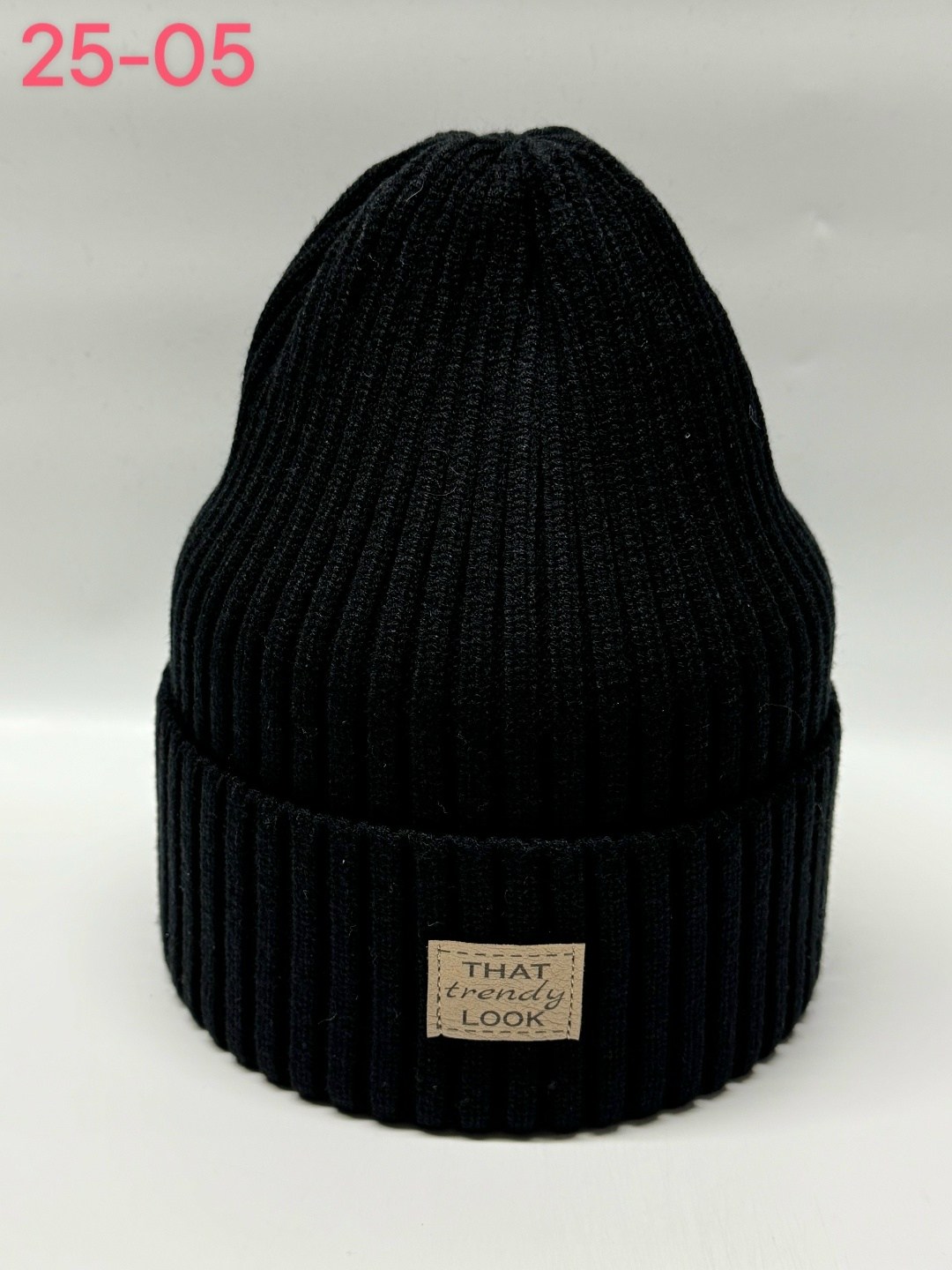 шапки,шапка женская,шапка вязаная,демисезонная шапка,шапка для женщин