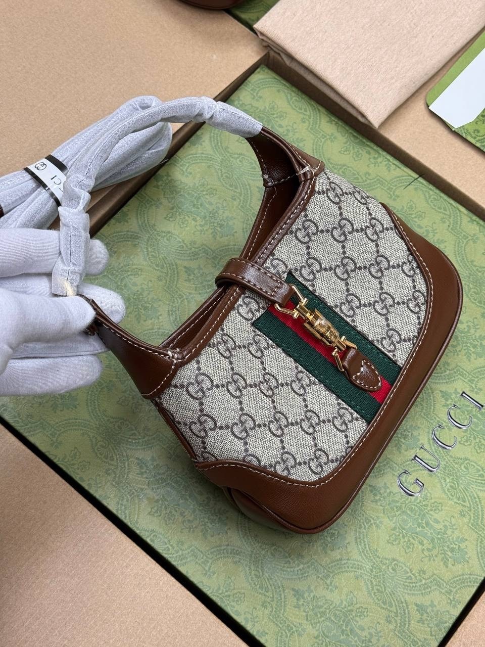 сумка женская gucci,сумка gucci,сумка gucci jackie,gucci сумка на плечо,сумка гуччи