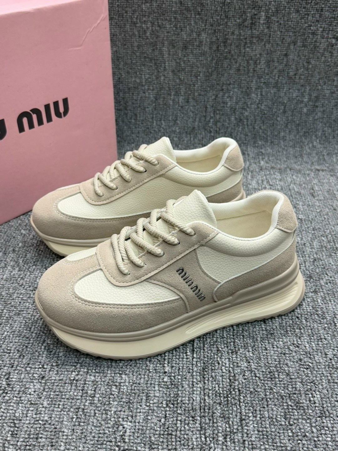 ,женские кроссовки,кроссовки бежевые,кроссовки для женщин,кроссовки натуральные