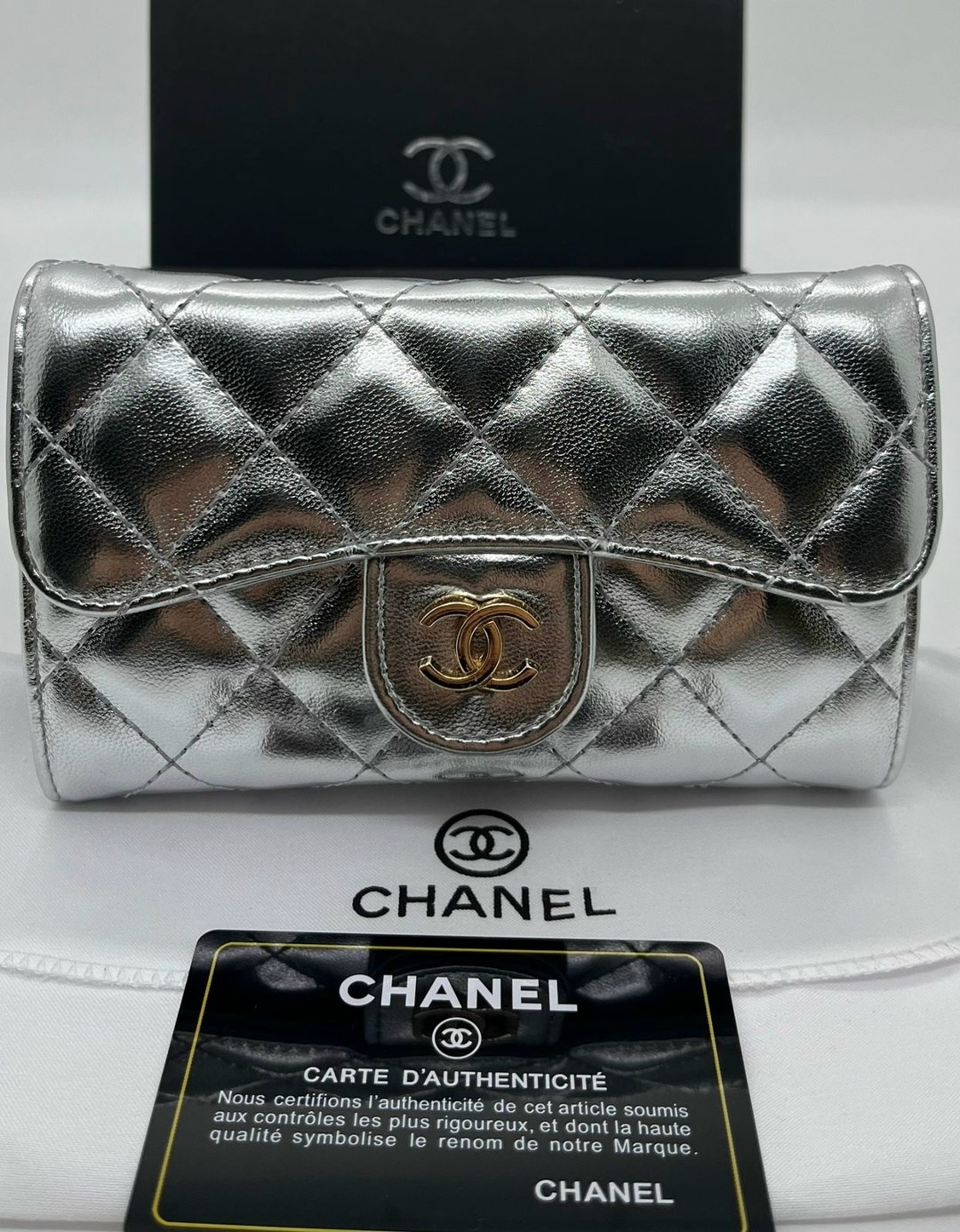 chanel кошелек,женский кошелек chanel,кошелек шанель красный,кошелек шанель,chanel classic flap