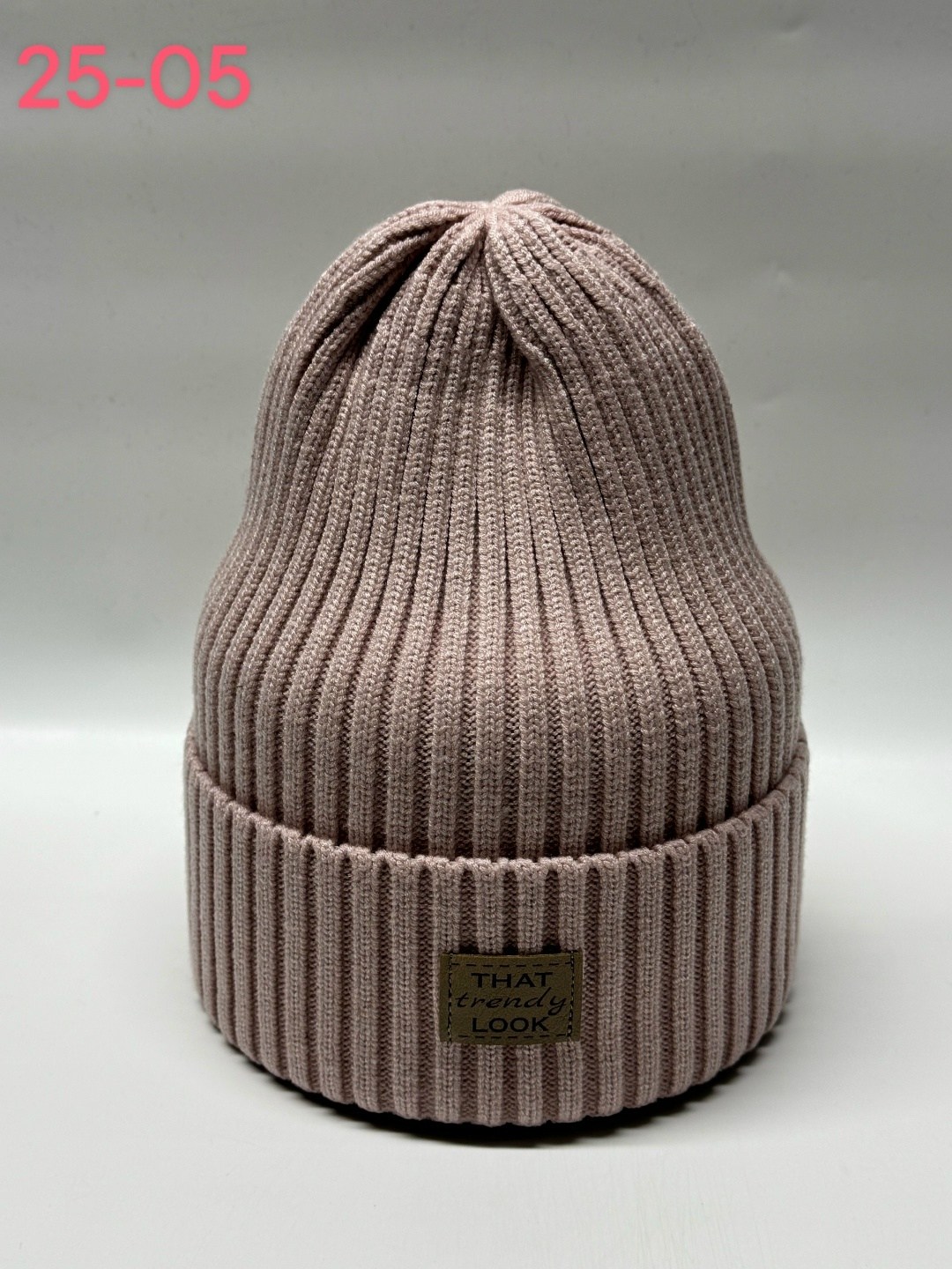 шапки,шапка женская,шапка вязаная,демисезонная шапка,шапка для женщин