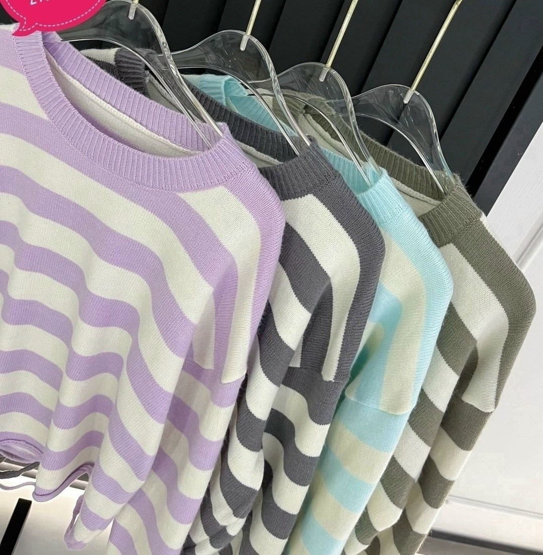 свитер в полоску,свитера женские,кофта свитер,кофта женская,свитер