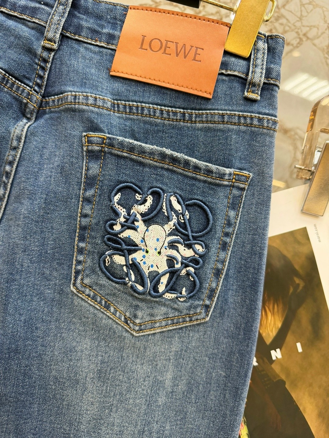 женские джинсы,джинсы chanel,джинсы,модные джинсы,джинсы celine