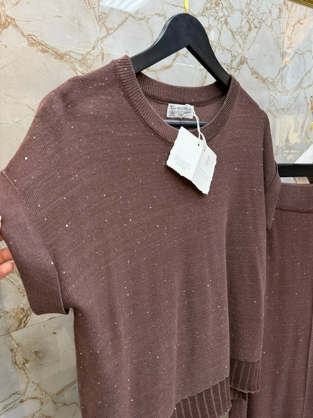 костюм с юбкой трикотажный теплый,женский костюм brunello cucinelli,трикотажный костюм с юбкой,костюм с юбкой,костюм с джемпером и юбкой