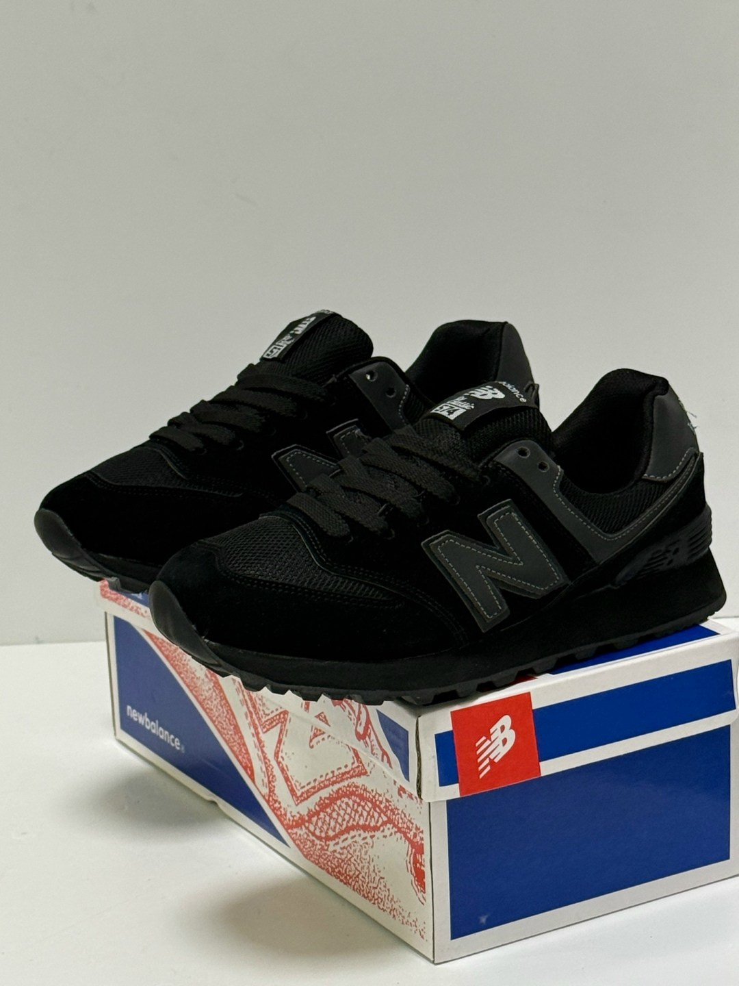 кроссовки new balance 574 мужские черные,кроссовки мужские new balance 574,кроссовки new balance 574,new balance 574 мужские черные замшевые,черные кроссовки new balance 574