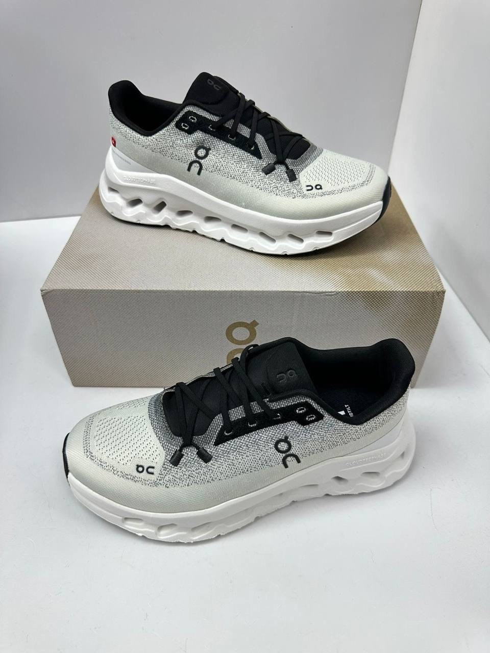 кроссовки,повседневные кроссовки,оригинальные кроссовки,беговые кроссовки,спортивные кроссовки