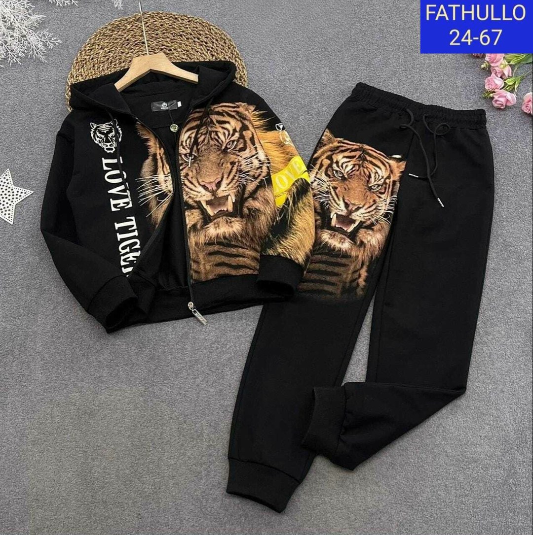 костюм с принтом,костюм для мальчика,спортивный костюм,костюм с рисунком,костюм спорт