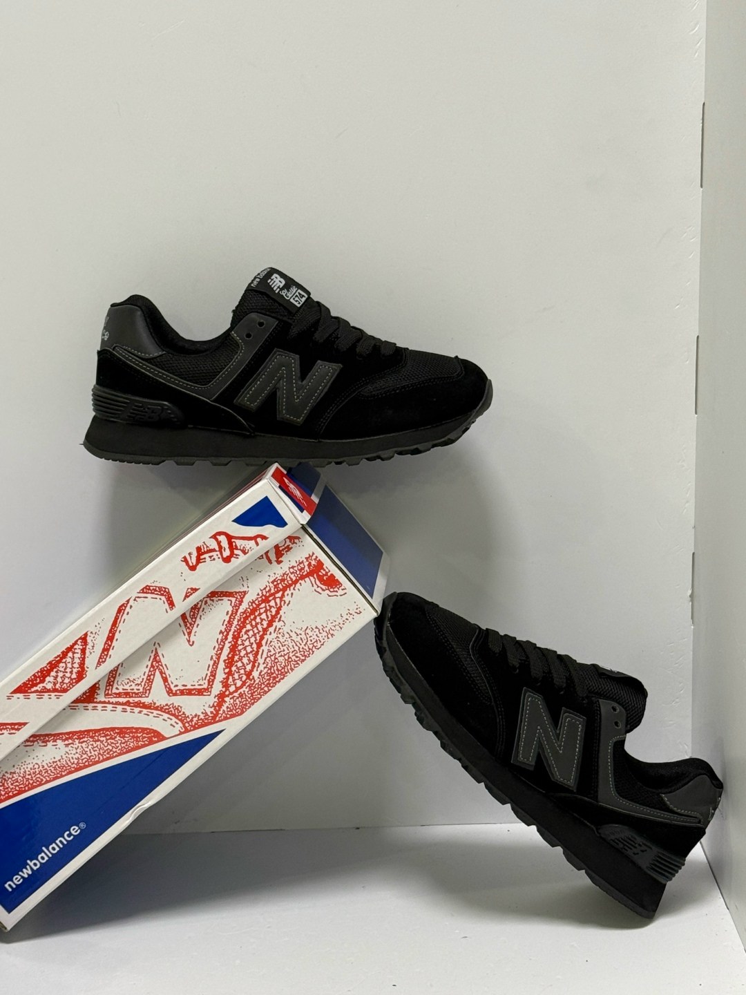 кроссовки new balance 574 мужские черные,кроссовки мужские new balance 574,кроссовки new balance 574,new balance 574 мужские черные замшевые,черные кроссовки new balance 574