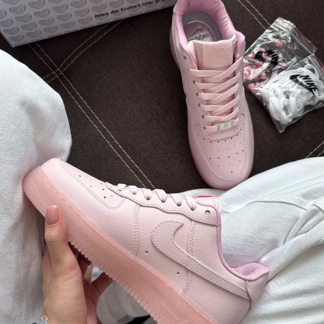 кроссовки air force 1 бледно-розовый nike,nike air force 1 low,nike air force 1,кроссовки air force 1 nocta nike,кроссовки air force 1"07 белый nike