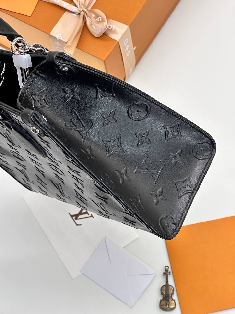 сумка louis vuitton,louis vuitton сумка женская,сумка луи виттон черная женская,louis vuitton сумка тоут,сумка