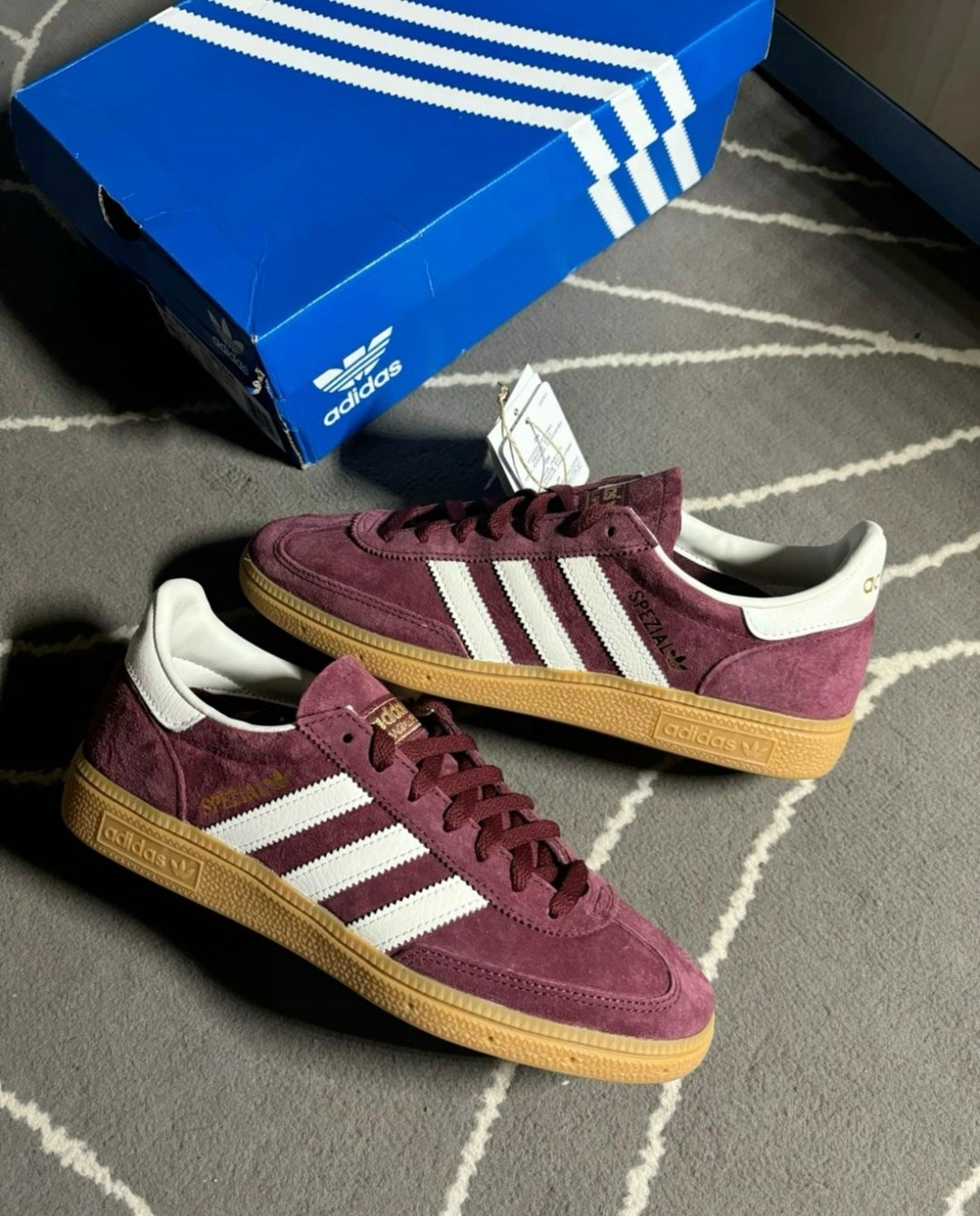 кроссовки кеды из натуральной замши adidas spezial,кроссовки кеды из натуральной замши adidas spezial adidas цвет бургунди,кроссовки adidas spezial,кроссовки adidas handball spezial,adidas originals h