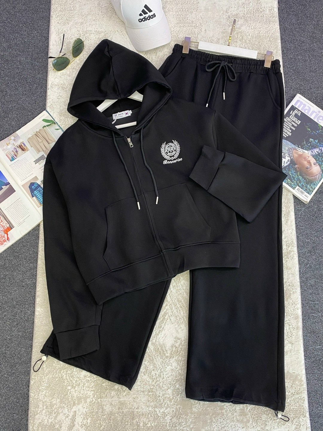 спортивный костюм brunello cucinelli,спортивный костюм,женские костюмы,костюм спортивный женский,костюм повседневный спортивный