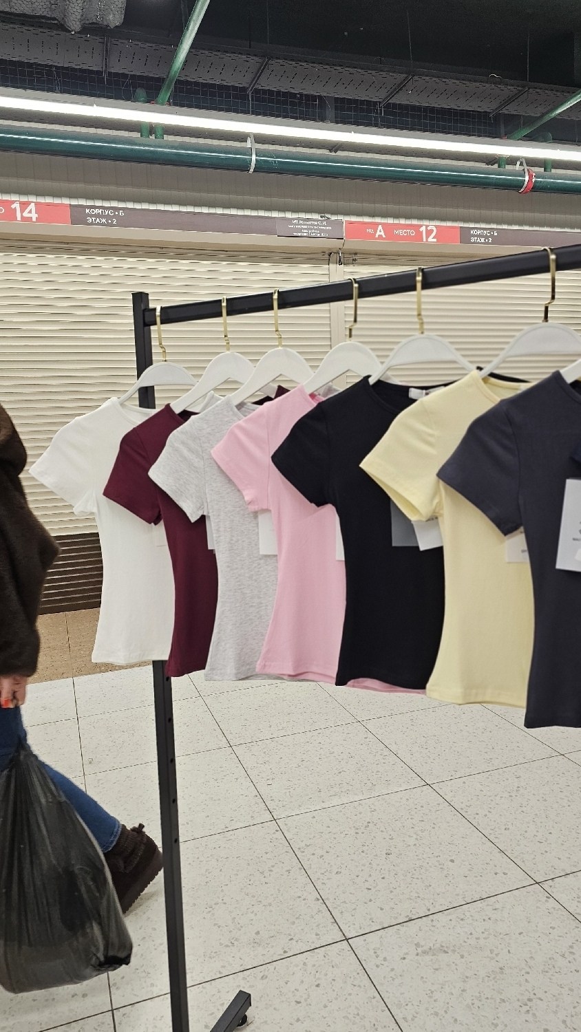 футболки женская,одежд,базовая футболка женская,футболки базовая,модные футболки