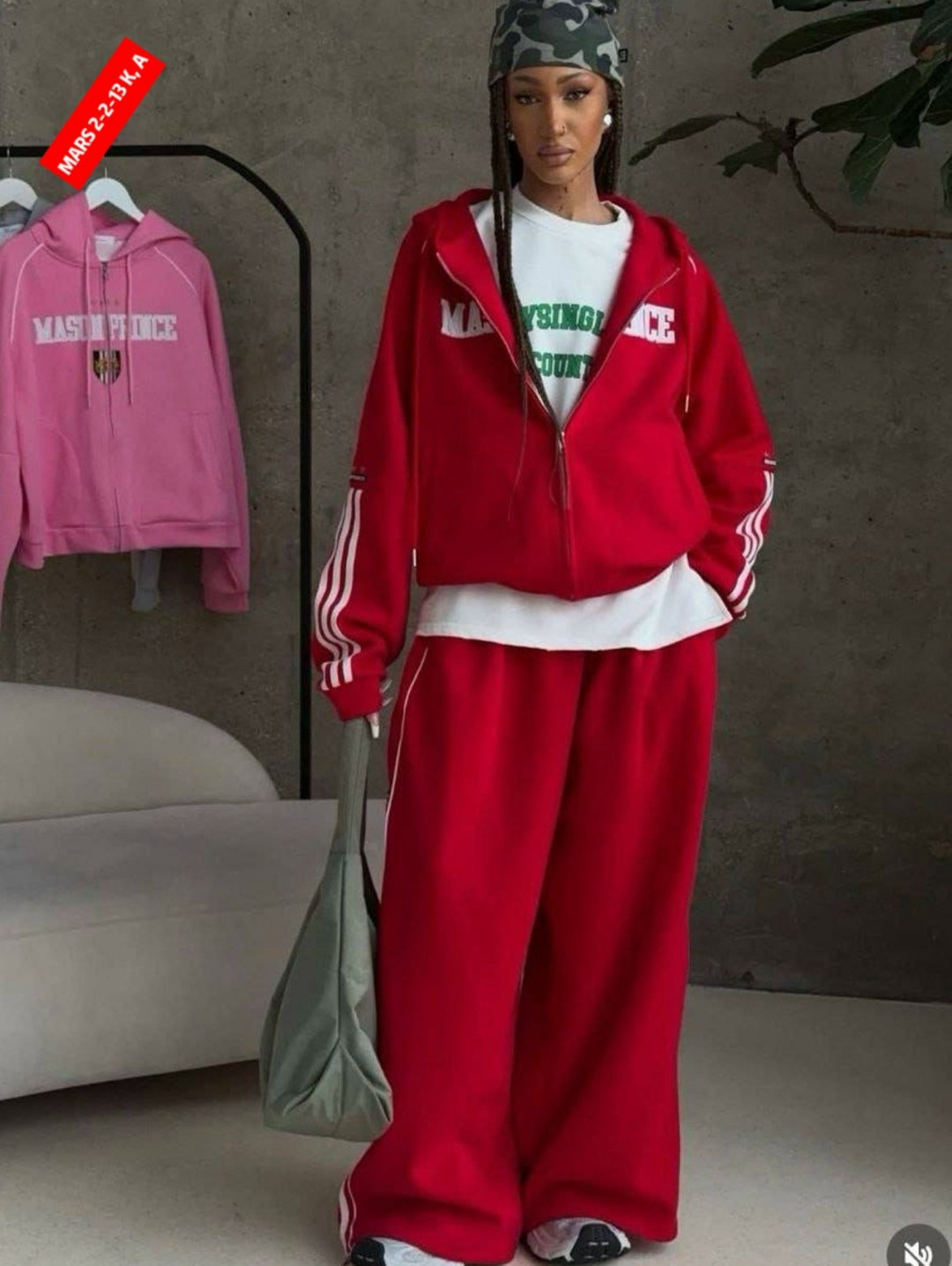 костюм спортивный,спорт костюм,красные спортивные костюмы,костюм спортивный женский,спортивная одежда для женщин