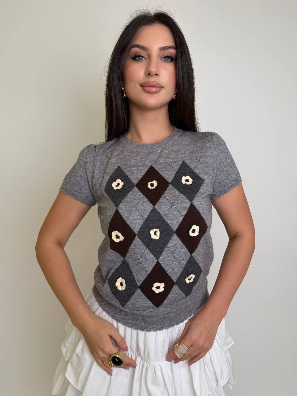 голубой джемпер,джемпер с ромбами,вязаные жилеты,трикотажный свитер,свитер с ромбом