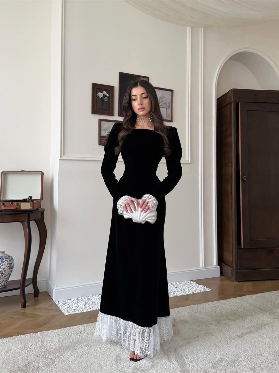 платье,бархатное платье миди с контрастной вставкой на лифе,платье велюр,платье женское,бархатное платье