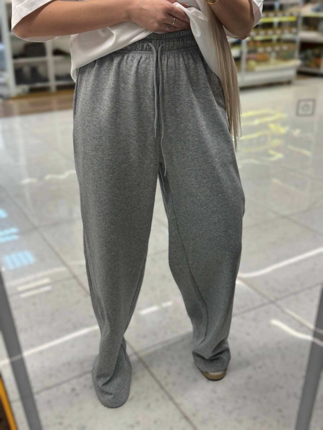 спортивные брюки оверсайз в стиле y2k,брюки спортивные,штаны спортивные,футболки женская оверсайз