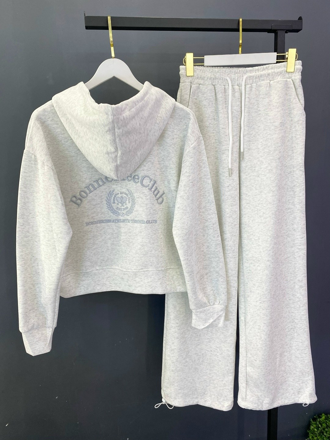 спортивный костюм brunello cucinelli,спортивный костюм,женские костюмы,костюм спортивный женский,костюм повседневный спортивный