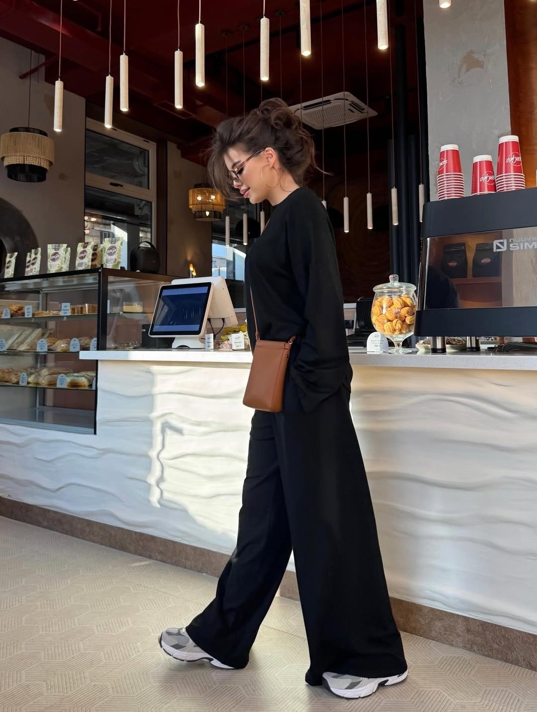 брючный костюм,брючный костюм женский,элегантный брючный костюм,трикотажный брючный костюм женский,стильный розовый брючный костюм в пижамном стиле