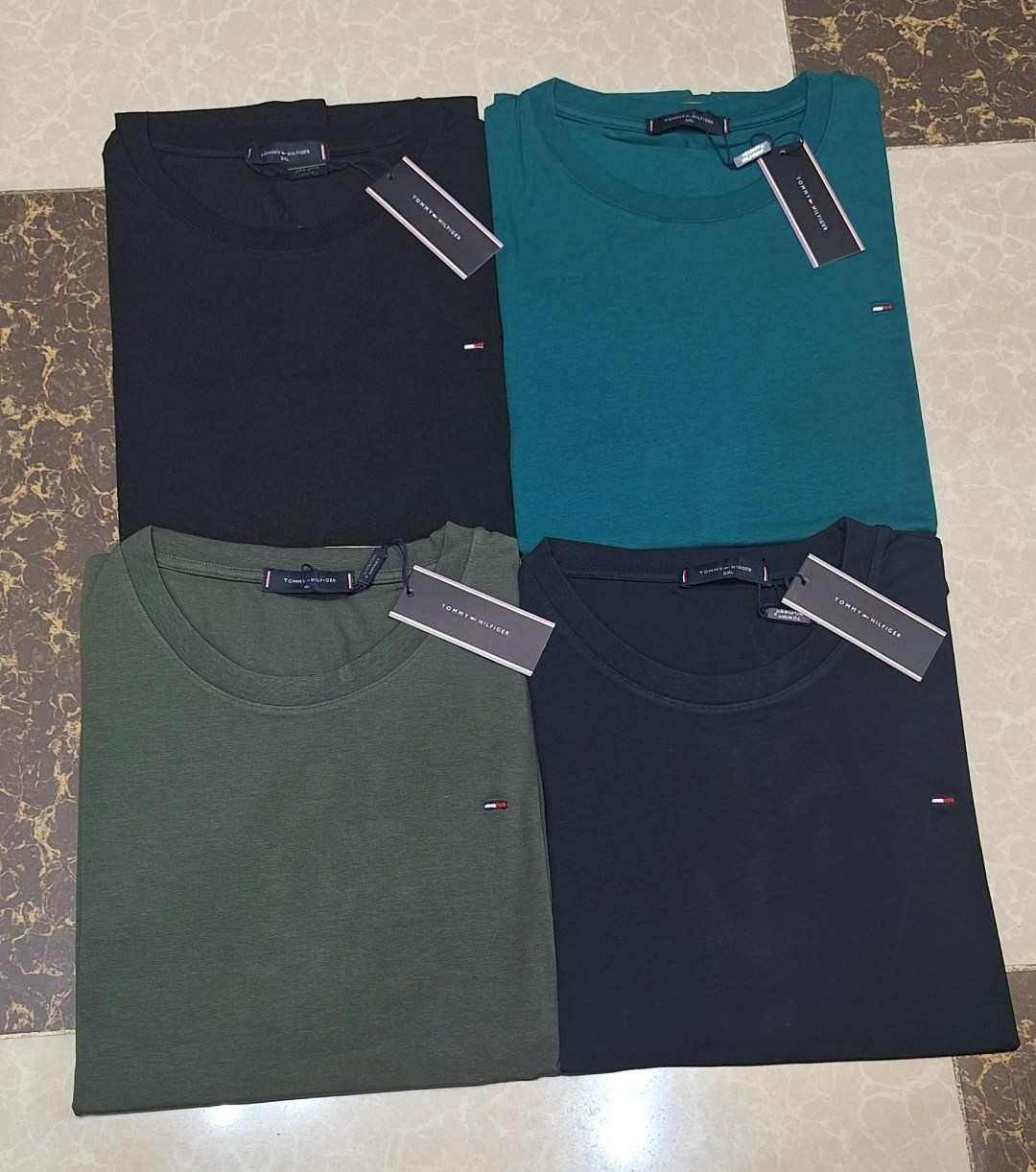 мужская футболка,брюки мужские,мужская мода,одежда для мужчин,базовая футболка