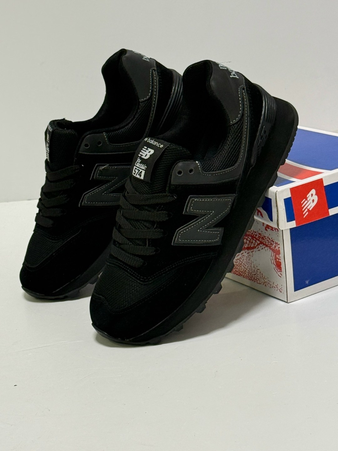 кроссовки new balance 574 мужские черные,кроссовки мужские new balance 574,кроссовки new balance 574,new balance 574 мужские черные замшевые,черные кроссовки new balance 574