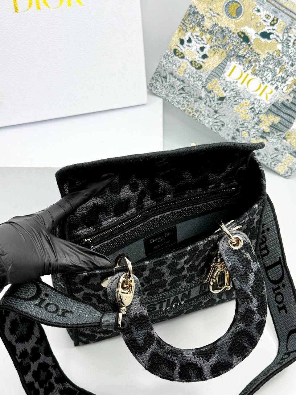 женская сумка christian dior,dior сумка,сумка christian dior,сумка christian dior lady dior,сумка lady dior