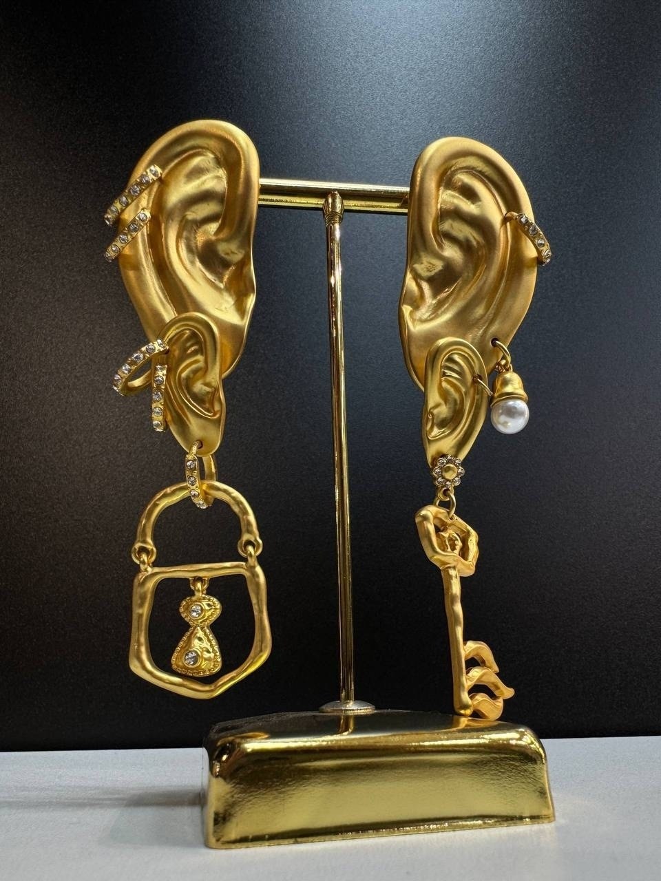 женские серьги,модные серьги,золотистые серьги,серьги для женщин,дизайнерские серьги