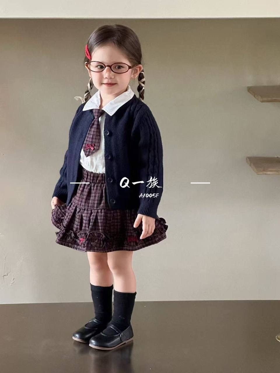 комплект одежды для девочек,одежда для девочки,костюм с юбкой для девочки,форма для девочек школьная,наряды для девочек