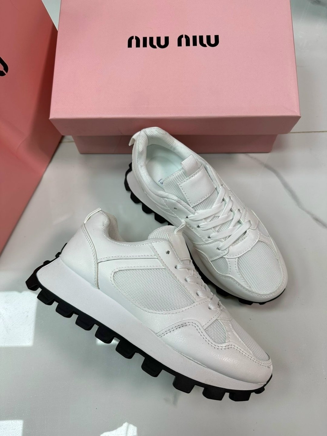 кроссовки женские miu miu,кроссовки женскиe,кроссовки,кроссовки miu miu,