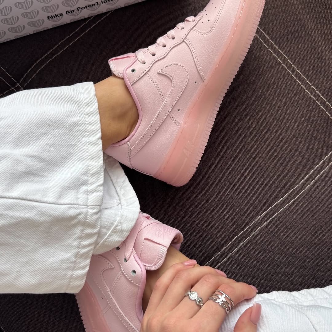 кроссовки air force 1 бледно-розовый nike,nike air force 1 low,nike air force 1,кроссовки air force 1 nocta nike,кроссовки air force 1"07 белый nike